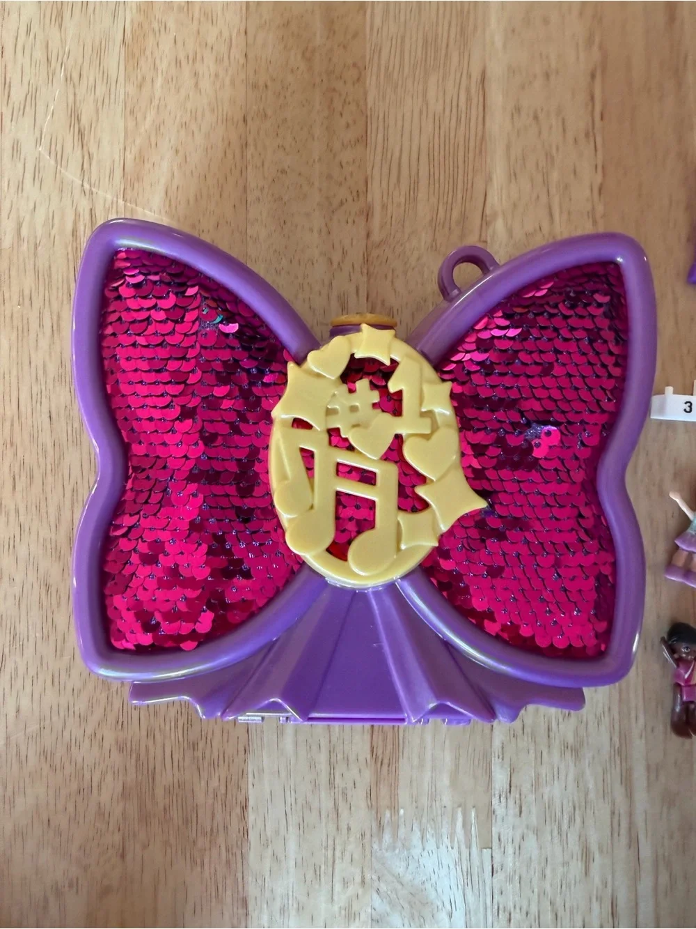 ($6 when you bundle) Polly Pocket Butterfly Playset - used